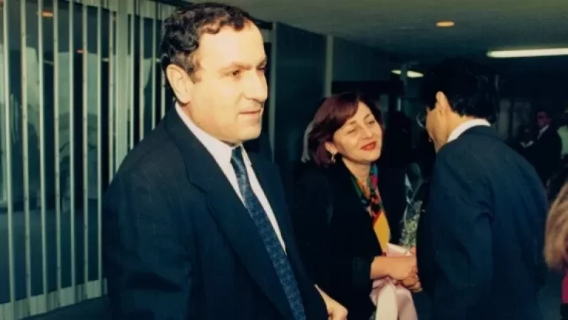 «Հրապարակ». «Սրանից հետո հեռուստատեսային լուրերի թողարկման ժամանակ Լյուսյային չտեսնեմ էկրանին». Լևոն Տեր-Պետրոսյան