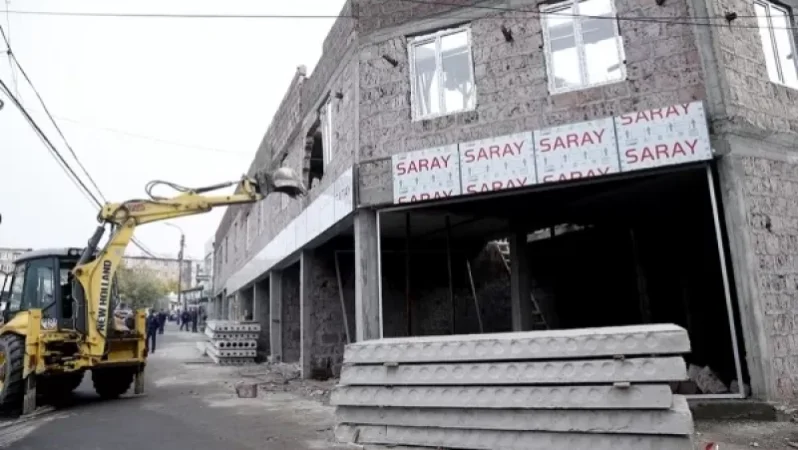 Շինությունը քանդելու քաղաքապետարանի հանձնարարականն անօրինական է եղել. դատարանը հօգուտ քաղաքացու վճիռ է կայացրել. Aravot.am