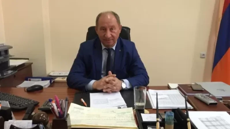 Հենրիկ Նավասարդյանն ազատվել է Երևանի քաղաքապետարանի տրանսպորտի վարչության պետի պաշտոնից
