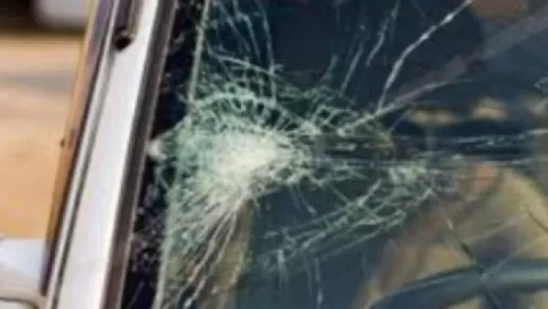 Դավիթ-Բեկ փողոցում 3 ավտոմեքենա է բախվել. կան տուծաներ