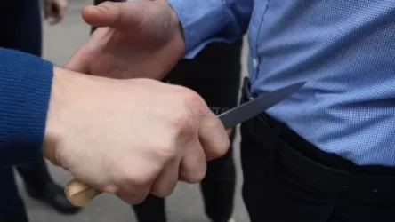 Իսակովի պողոտայի մոտ 25-ամյա երիտասարդի են դանակահարել