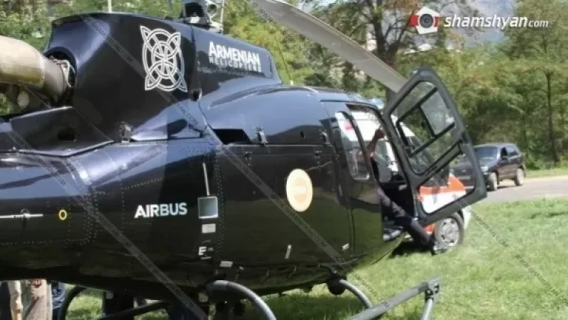 Ճանապարհին ընթացող Opel-ի հետևի դռնից ուղևոր է վայր ընկել. մանրամասներ