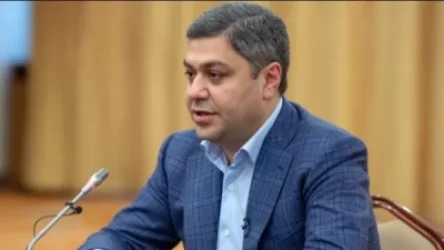 «Իրատես». Վանեցյանական թեւի ներկայացուցիչները որոշ անհատների հետ բանակցությունների մեջ են