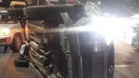 ԱՄՆ դեսպանատան մոտ մեքենան կողաշրջվել է. կա տուժած