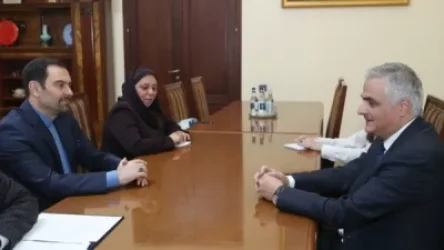 Փոխվարչապետն ընդունել է Իրանի հեռացող դեսպանին