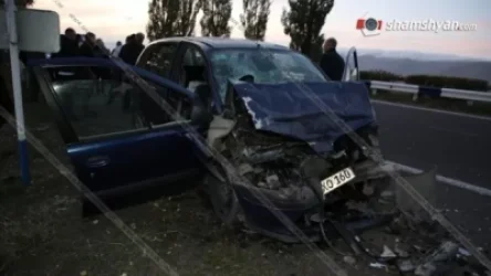 Խոշոր ու ողբերգական ավտովթար Սևանի «գաի պոստի» հարևանությամբ. Renault Megane-ը մխրճվել է Lexus-ի մեջ. կա զոհ
