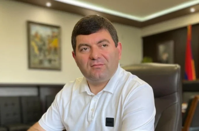 Շուտով կլինեմ Հայաստանում և բոլորս միասին կպայքարենք. Մասիսի քաղաքապետ