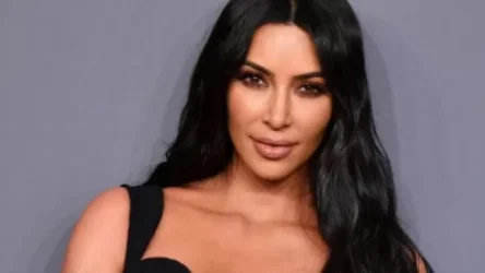 ՈՒՂԻՂ․ Քիմ Քարդաշյանը ժամանում է Հայաստան