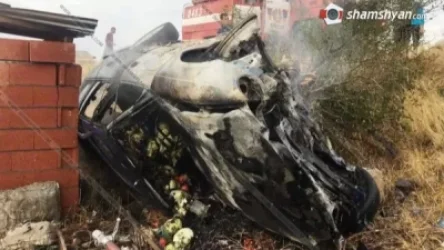 Opel-ը բախվել է քարե զուգարանին. հրդեհ է բռնկվել. կան տուժածներ