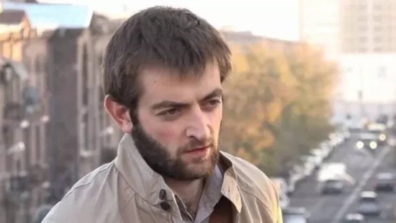 Գիտեմ՝ «պրիվետ Ռոբ»-ը չեք մարսել. Դավիթ Պետրոսյանը՝ Լևոն Քոչարյանին