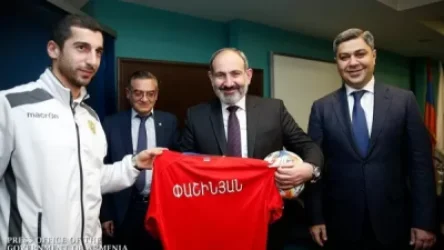 Դուխով, տղերք, ձեզ հետ ենք ու ձեր կողքին. Փաշինյանը` հավաքականի տղաներին