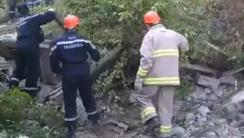 Կապանում փլուզված տանը գտել են կնոջ դին