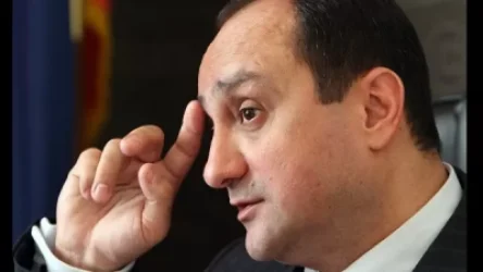 Նախկին նախարարը կալանավորվեց