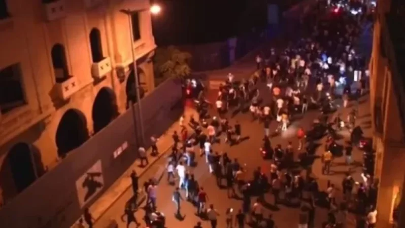 VIDEO: Protesters Continue Demonstrations in Lebanon
