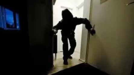 Բացահայտվել է մի խումբ անձանց կողմից Էջմիածին քաղաքում կատարված բնակարանային գողության դեպքը