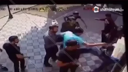 ՏԵՍԱՆՅՈՒԹ. Վանաձորում հարձակվում են «Պեսոկ Դավո» մականվամբ գործարարի վրա