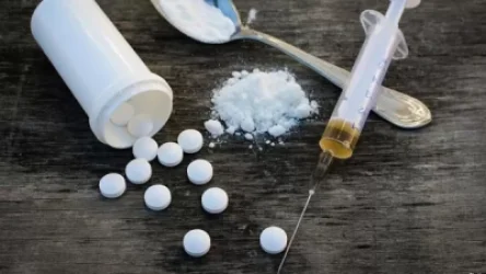 Բերման ենթարկված տղամարդկանց մոտ հայտնաբերվել է մարիխունա, հոգեմետ դեղեր (տեսանյութ)