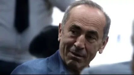 ՈՒՂԻՂ․ Ռոբերտ Քոչարյանը նիստերի դահլիճում է․ դատարանը վճիռն է հրապարակում