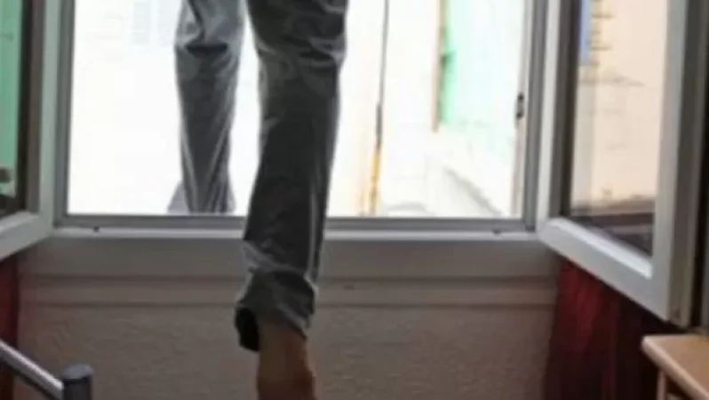 Ինքնասպանության փորձ կատարող քաղաքացին գտնվել է ոչ սթափ վիճակում. մանրամասներ