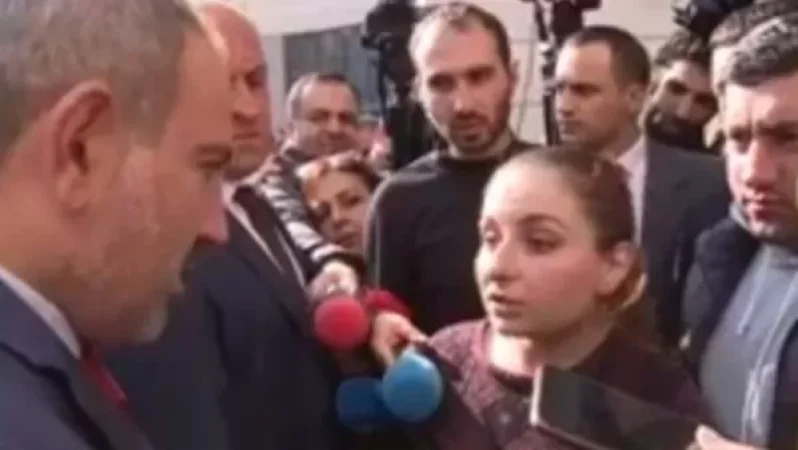 Ձեր պահանջներից ու գնահատականներից ոչ մեկը չեմ կիսում.  Փաշինյանը` երիտասարդներին