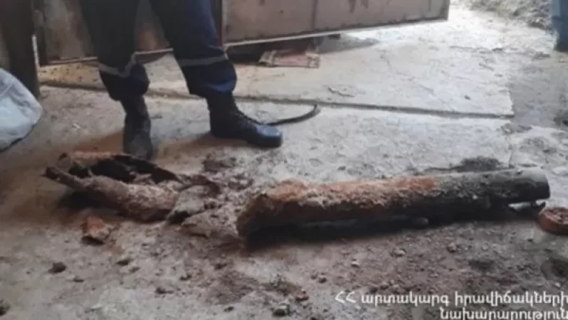 Սյունիքի մարզի Տեղ գյուղում 1990-ական թվականների հրետանային արկ է հայտնաբերվել