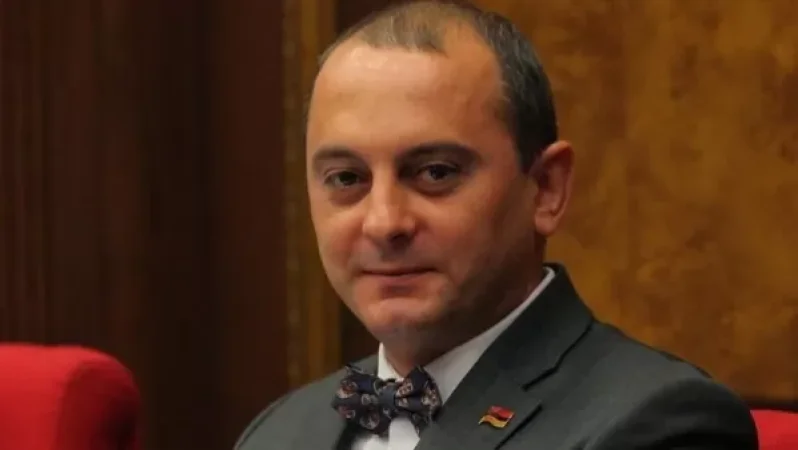 Թիմ. Վիկտոր Ենգիբարյանը լուսանկար է հրապարակել Փաշինյանի հետ