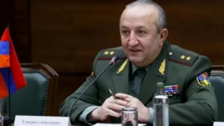 Մովսես Հակոբյանն ազատվել  է Գլխավոր ռազմական տեսչի պաշտոնից