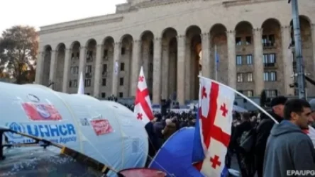 ՏԵՍԱՆՅՈՒԹ. Թբիլիսիում ցուցարարները փակել են խորհրդարանի մուտքերը