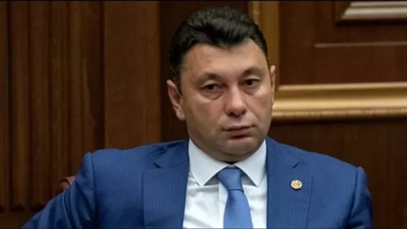 Ամոթ է, պարոն վարչապետ, հայոց պատմություն կարդա. Շարմազանովը` Փաշինյանին