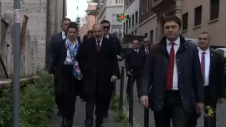 ՈՒՂԻՂ․ Փաշինյանը այցելել է Հռոմի Սուրբ Նիկողայոս Հայ Կաթողիկե եկեղեցի