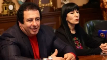 ԼՈՒՍԱՆԿԱՐ. Նաիրա Զոհրաբյանը շնորհավորել է Գագիկ Ծառուկյանին