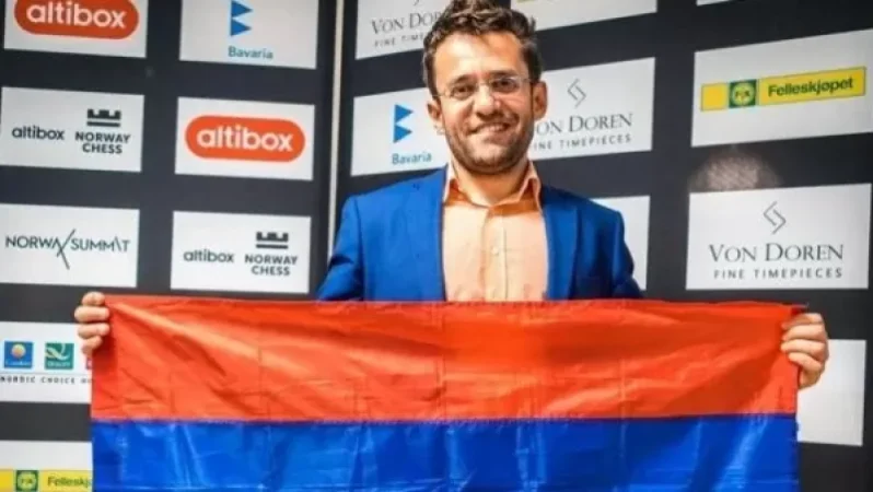 Արոնյանն առաջադիմել է մեկ հորիզոնականով ՖԻԴԵ-ի դասակարգման աղյուսակում