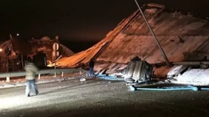 Bridge Collapses in Orenburg City, Injured Reported