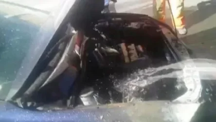 Հերթական մեքենան է բակում այրվել