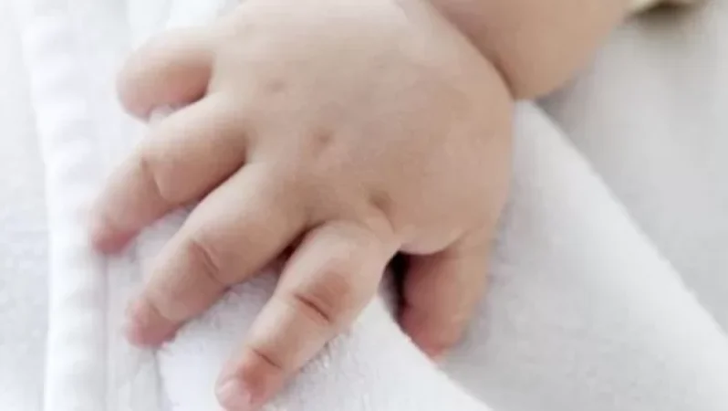 Բժիշկները փրկել են գետնանուշից խեղդվող 1,5 տարեկան երեխայի կյանքը