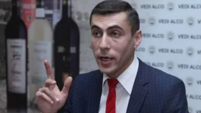 Երբ այս գարնանային եղանակին քեզ հարցնում են՝ բա օրերը երբ են տաքանալու․ Սուրենյան