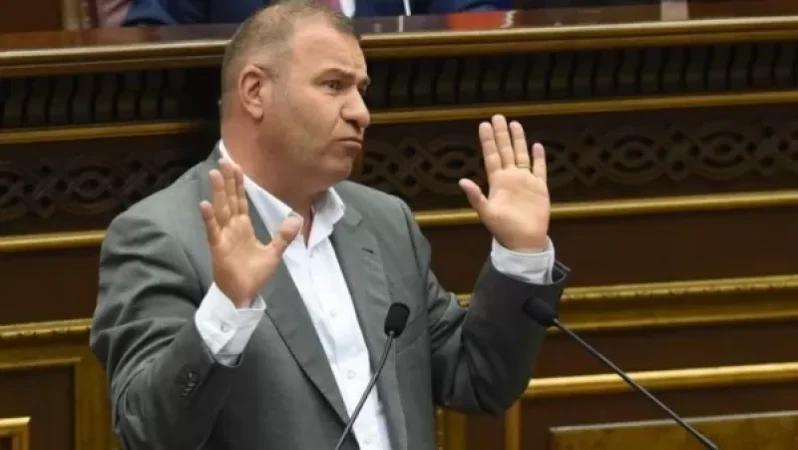 «ԲՀԿ»-ն կողմ է քվեարկել միայն զենքի վարկին․  Մելքումյան