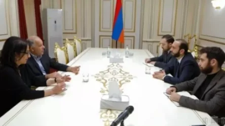 Արարատ Միրզոյանն ընդունել է Ամերիկայի հայկական համագումարի հոգաբարձուների խորհրդի պատվիրակությանը