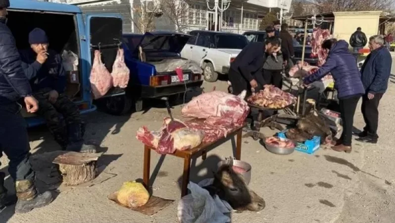 Հակասանիտարական պայմաններում վաճառվող մեծ քանակությամբ մսի առուվաճառքն արգելվել է. ՍԱՏՄ