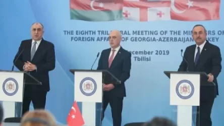 Տեղի է ունեցել Թուրքիայի, Ադրբեջանի ու Վրաստանի ԱԳ նախարարների հանդիպումը