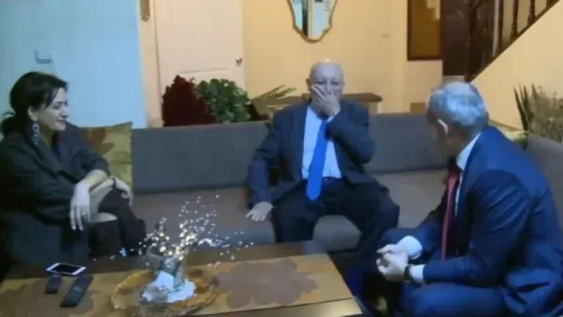 VIDEO: You Won't Mind, Right? We Have a Bit of a Foolish Prime Minister - Chekijyan to the Prime Minister