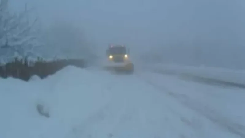 Գյումրիում ձյուն է տեղում, առկա է մերկասառույց. ճանապարհների վիճակը` ժամը 21:00-ի դրությամբ