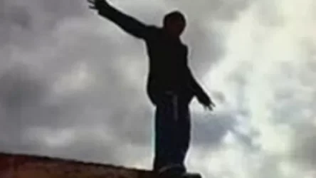 22-ամյա երիտասարդը բարձրացել է 270 մ բարձրության խողովակի վրա ու սպառնացել ինքնասպանություն գործել. Հրազդան ՋԷԿ