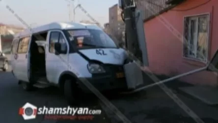 ՀՐԱՏԱՊ. Թիվ 42 երթուղին բախվել է էլեկտրասյանը. կա 1 զոհ, 4 վիրավոր