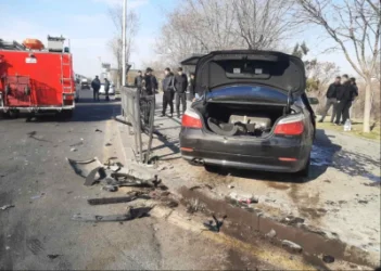 ԼՈՒՍԱՆԿԱՐՆԵՐ. Ավտովթար՝ Հալաբյան–Արզումանյան փողոցում. կան տուժածներ