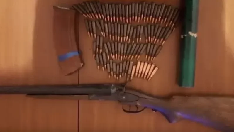 Քաղաքացին մեծ քանակությամբ զենք-զինամթերք է հանձնել