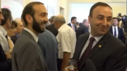 Մի երկու կատակ արեցինք․  Արարատ Միրզոյանը՝ Հրայր Թովմասյանի հետ զրույցի մասին