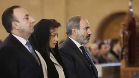 ԼՈՒՍԱՆԿԱՐ.  Ինձ դիմում էր բացառապես «պարոն Փաշինյան ջան», «պարոն վարչապետ ջան» ձևերով. Փաշինյանը՝ Հրայր Թովմասյանի վերաբերյալ փաստեր ներկայացրեց