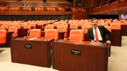 Թուրքիայի 600 պատգամավորից գործի է գնացել միայն 1 պատգամավոր