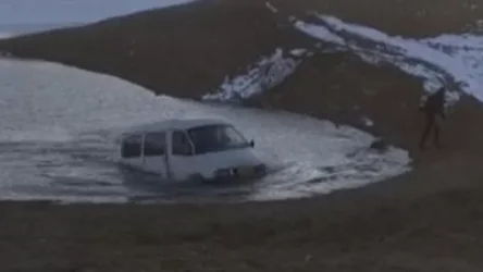 Մեքենան ընկել է Ազատի ջրամբարը. փրկարարները դեպքի վայրում են